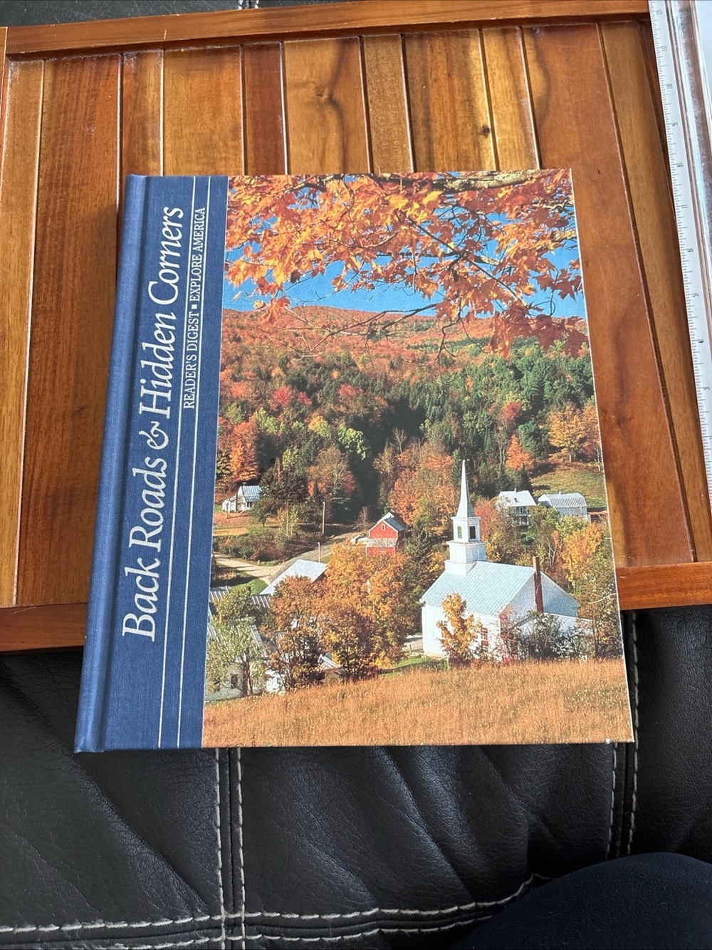 Back Roads and Hidden Corners Reader's Digest Explore America